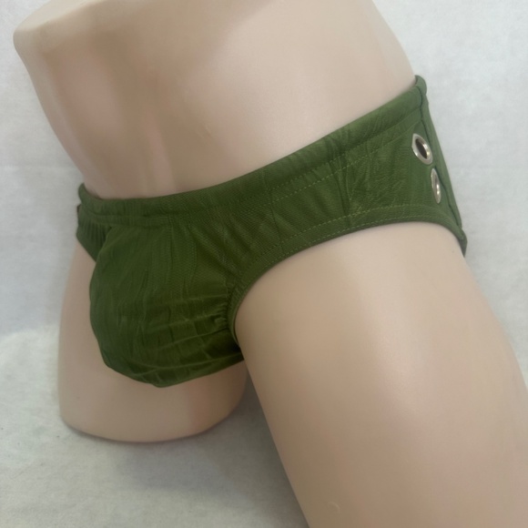 N2N Bodywear Pouch Swim Briefs Large Gently worn Two side portholes Crushed silk - Picture 2 of 6